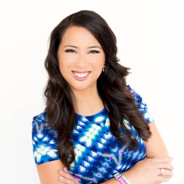 What Is Lisa Canning Net Worth in 2025? Everything You Want to Know