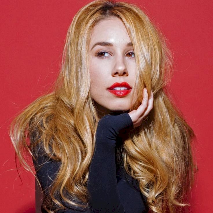 What Is Haley Reinhart Net Worth in 2025? Career, Income Facts & More
